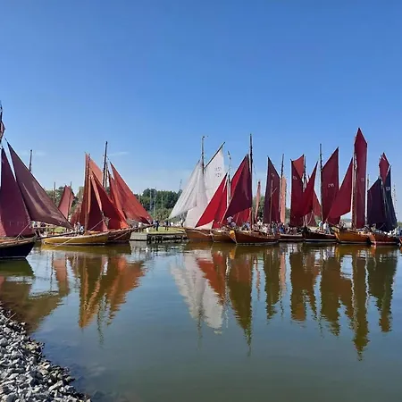 Haus In Bodstedt Mit Sauna Am Bodden