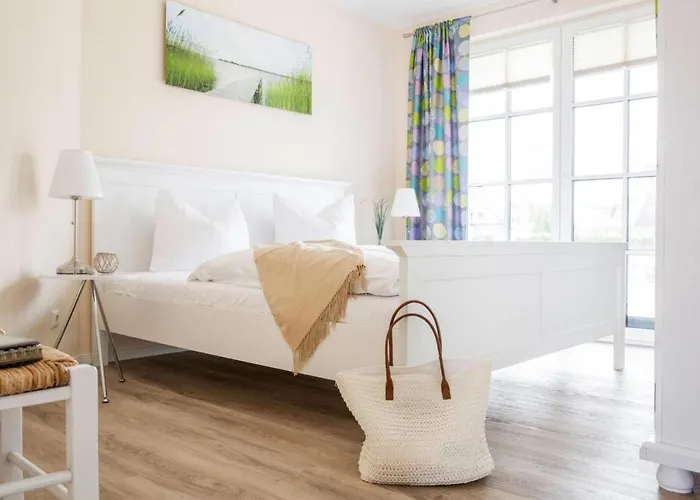 Haus In Bodstedt Mit Sauna Am Bodden * Fuhlendorf (Mecklenburg-Vorpommern)