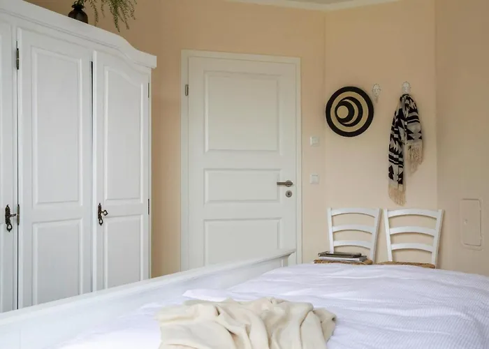 Haus In Bodstedt Mit Sauna Am Bodden * Fuhlendorf (Mecklenburg-Vorpommern)